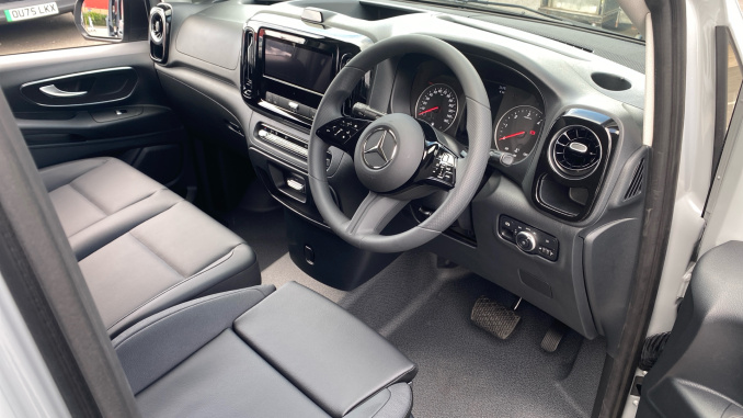 Mercedes-Benz Vito L2 Diesel Rwd 114CDI Pro Van 9G-Tronic - Image 3